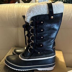 NEW Sorel Joan of Arctic Holiday Special Edition Winter Boots